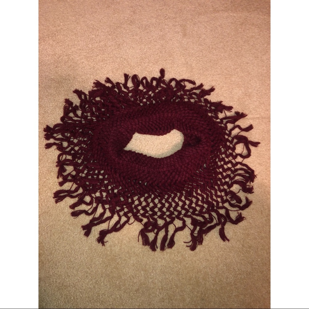 American Eagle Infinity Scarf